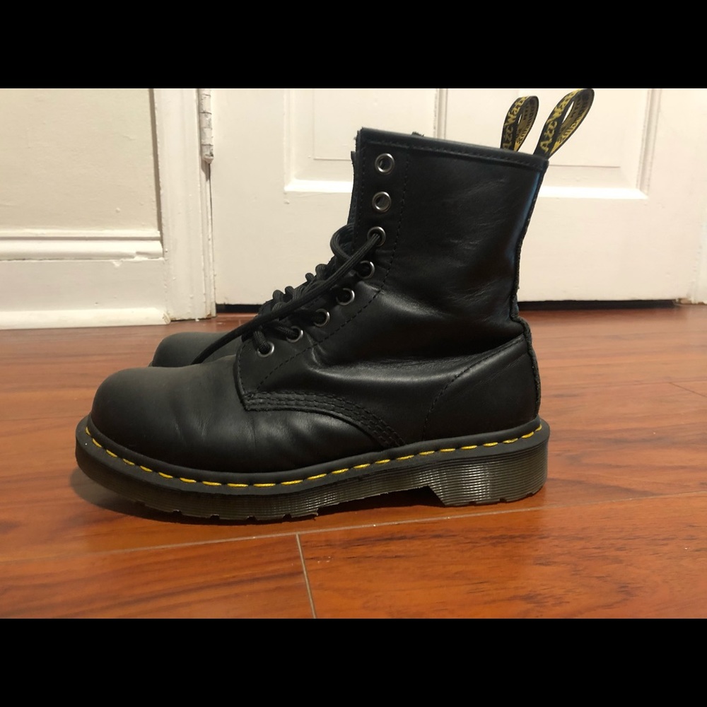 Dr. Martens 1460W Combat boot